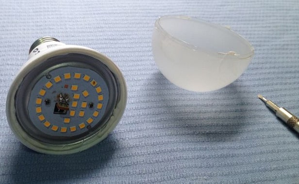 اولین مرحله  روش تعمیر لامپ led حبابی